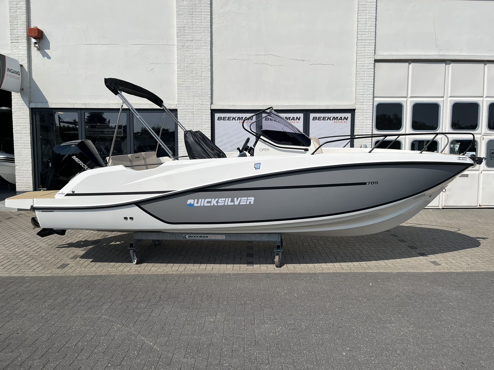Quicksilver 705 Open — foto 2 van 31