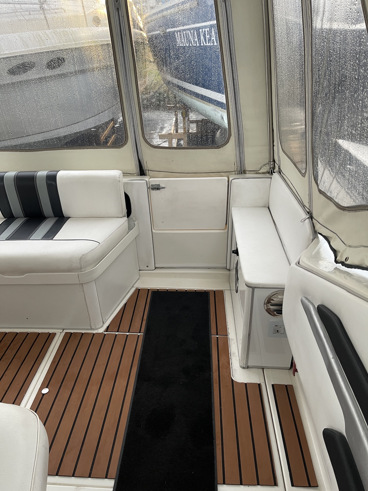 Sea Ray 310 Sundancer — foto 23 van 49