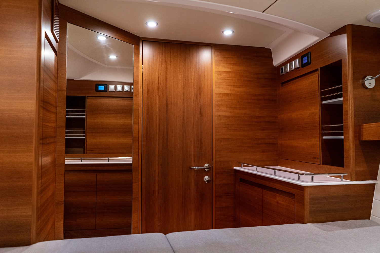 Delta 33 Coupé met Volvo Penta D6 440 pk - AANBIEDING — foto 19 van 21