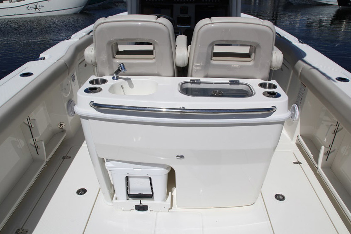 Boston Whaler 280 Outrage — foto 13 van 20