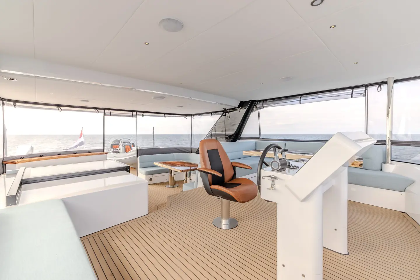 Ocean Explorer 72 — foto 9 van 10