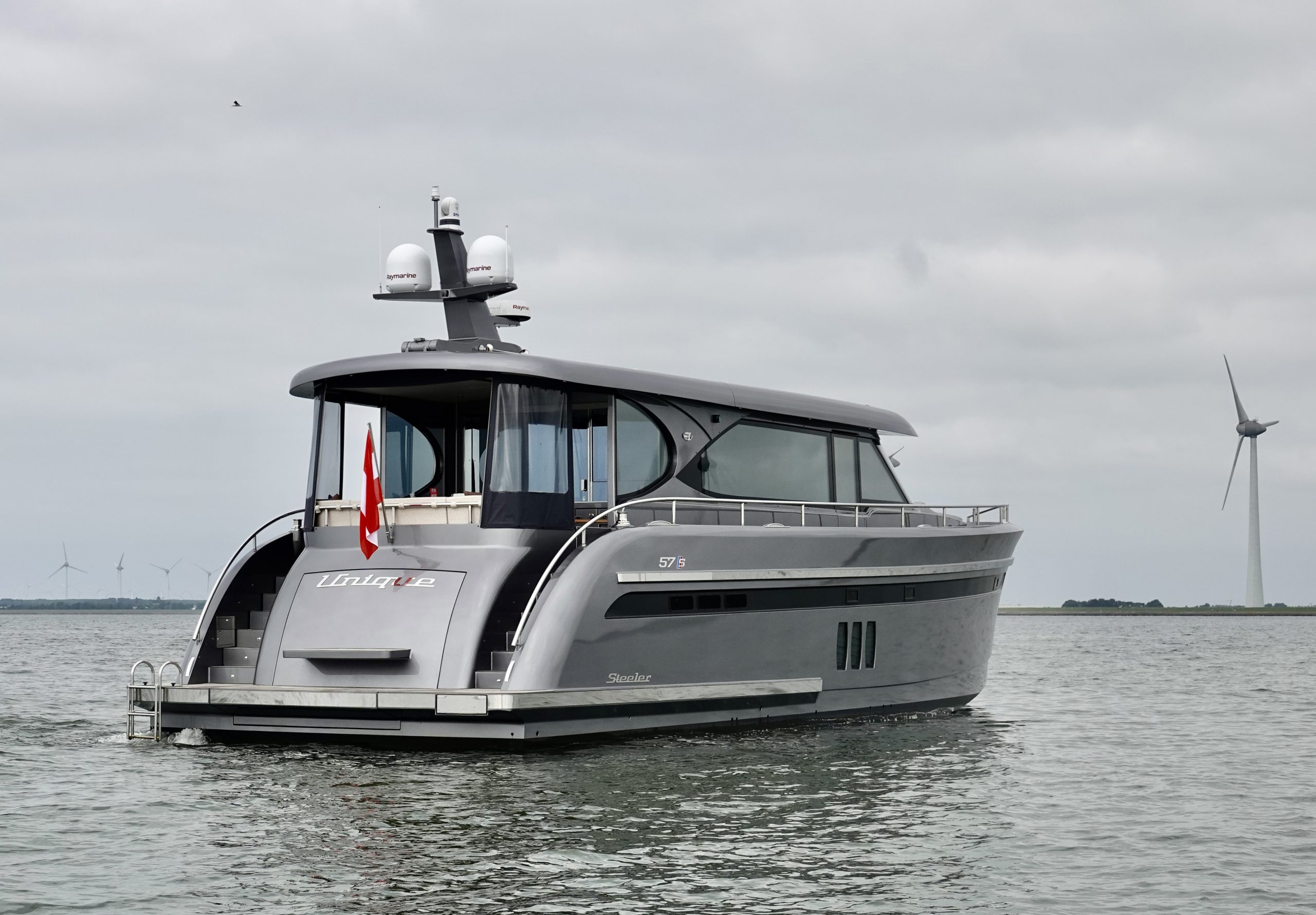 57S “Unique” — foto 6 van 9