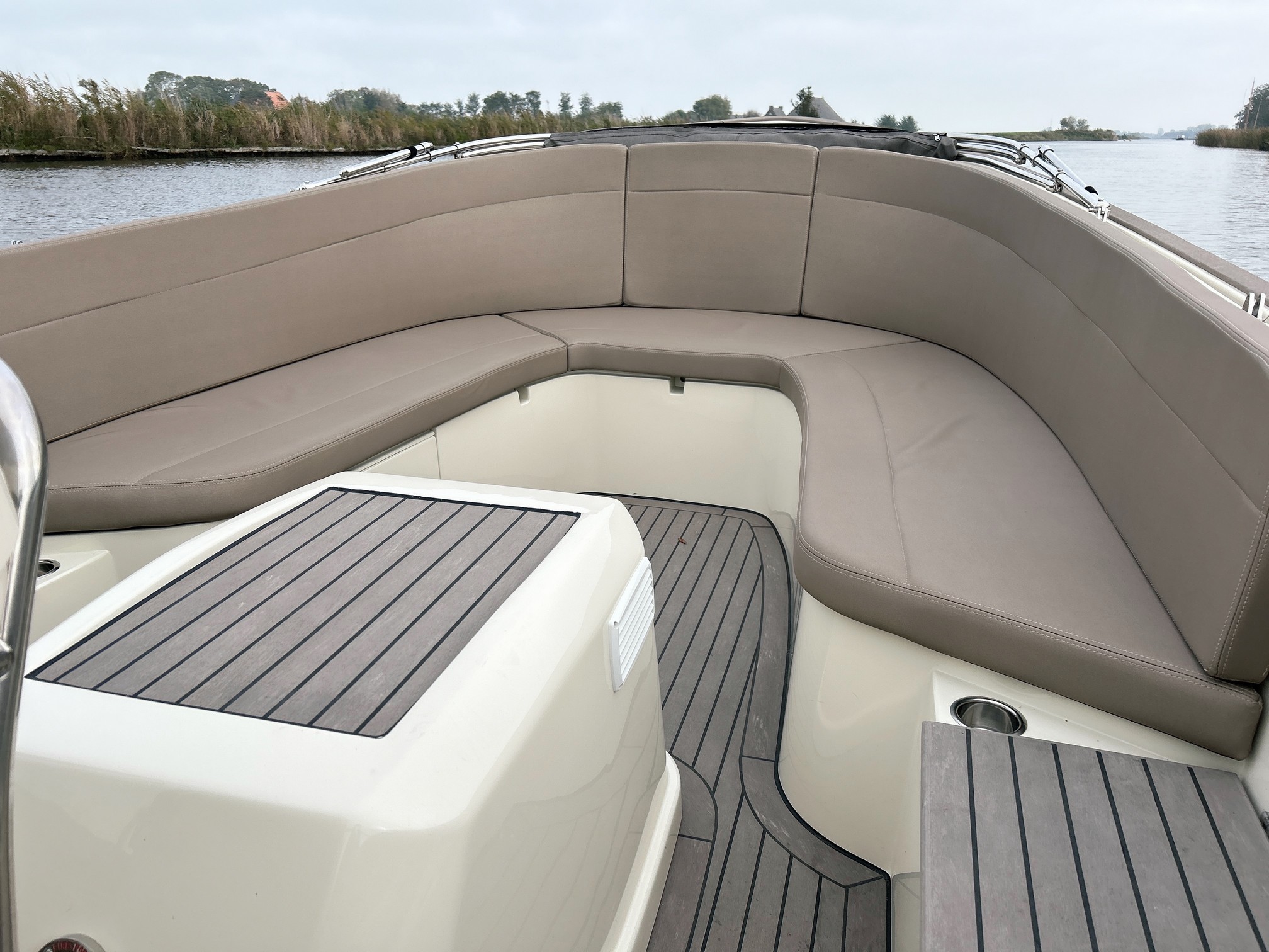 Antaris Fifty5 — foto 9 van 12