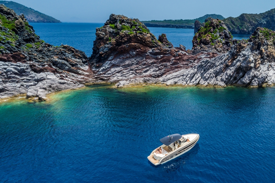 Invictus yachts Invictus 320 gt — foto 13 van 20