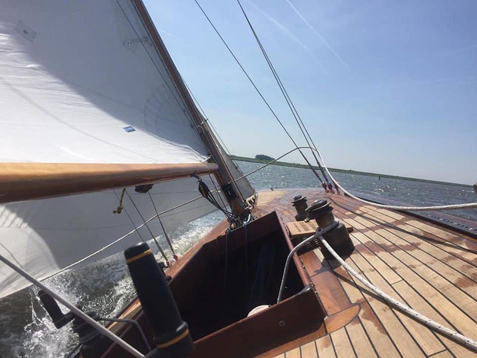 6mR Klassiek Zeiljacht 11.48 — foto 4 van 48