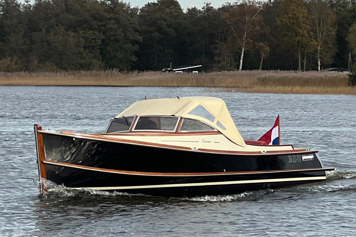 Brandaris Barkas 900 Suite — foto 10 van 20
