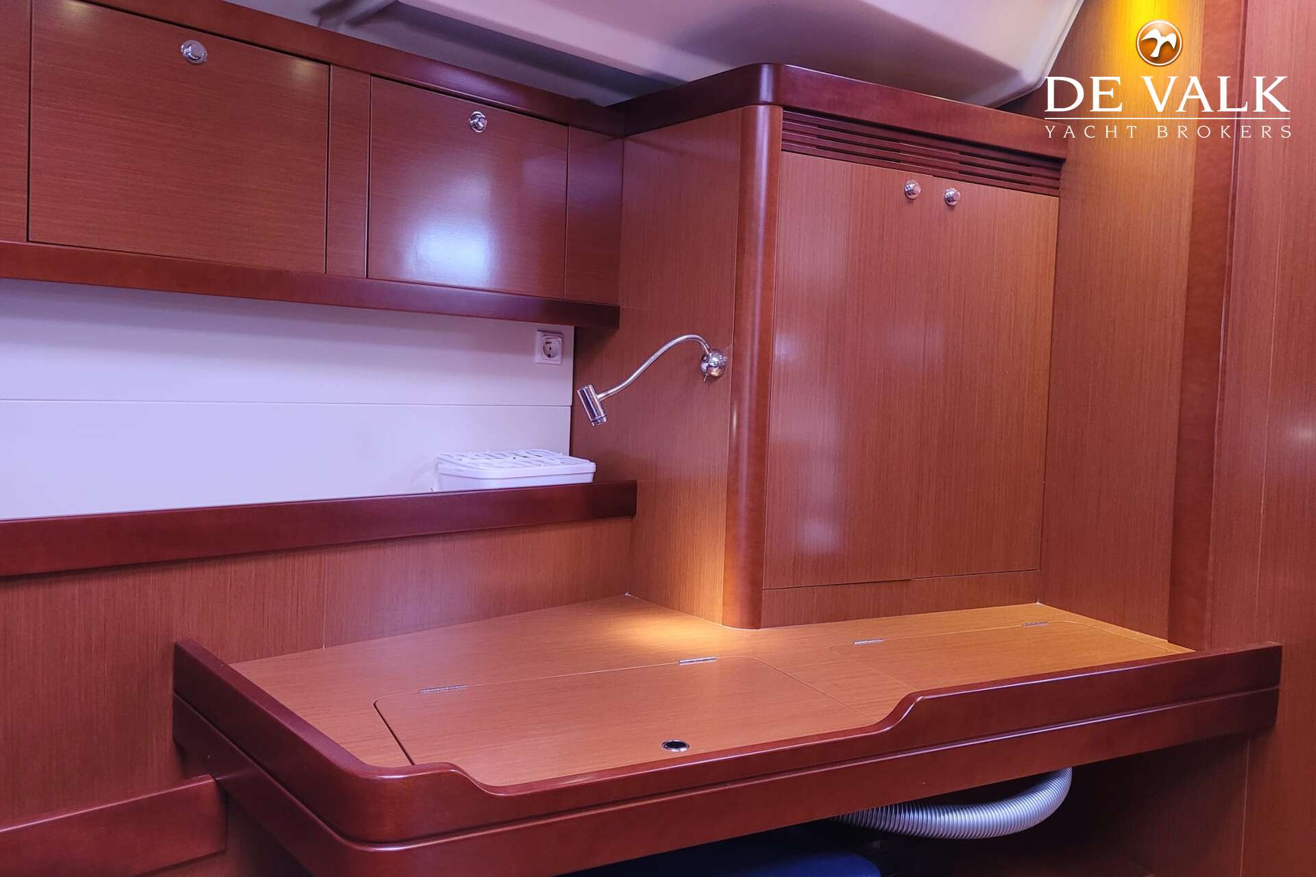 Beneteau Oceanis 54 — foto 30 van 38