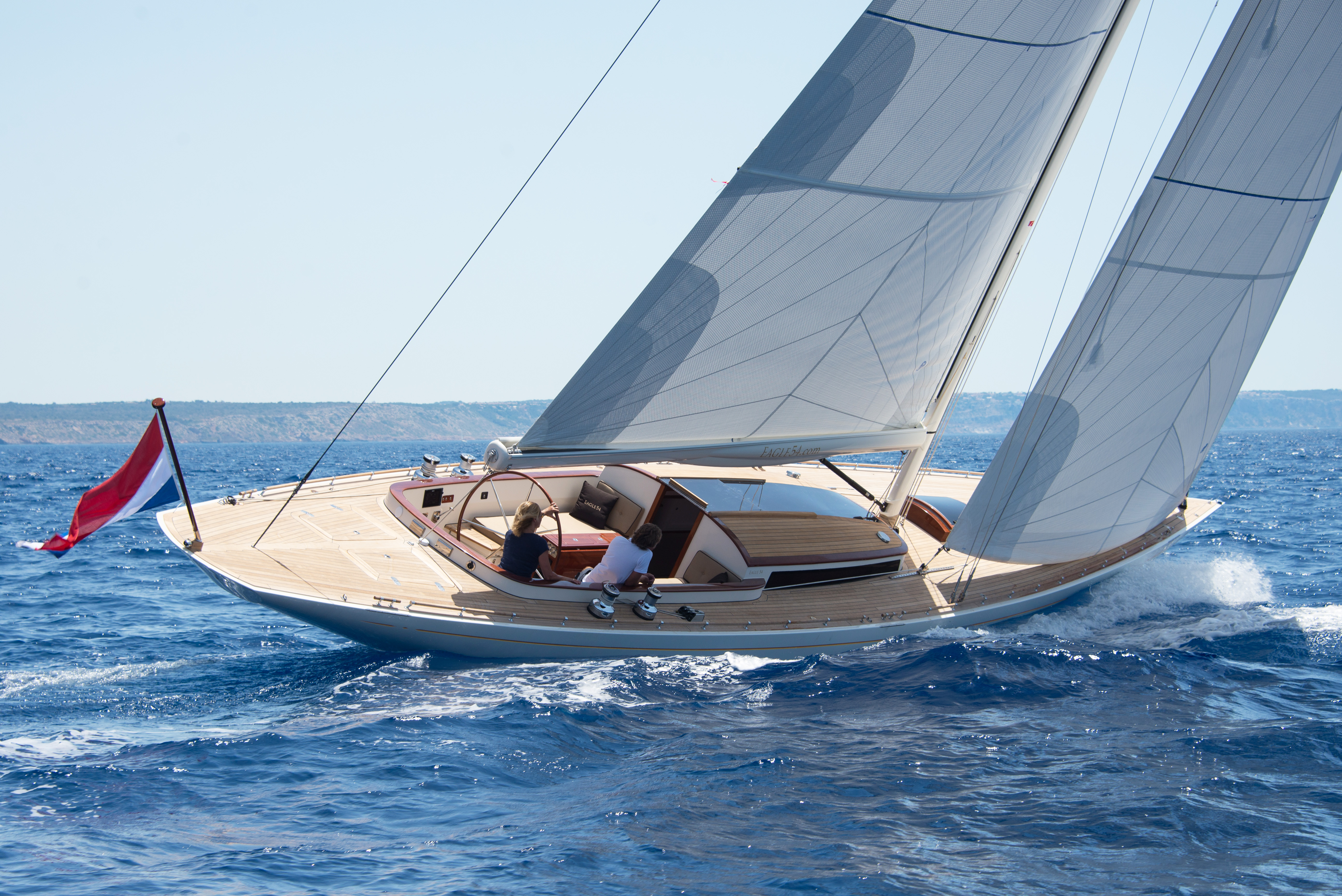 Hoek Design Eagle 54 NEW BUILD Series — foto 1 van 12