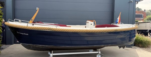 Crescent Allure 21 — foto 1 van 9