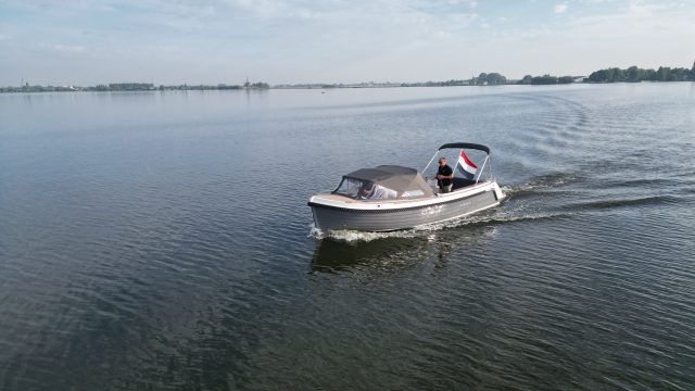 Interboat Intender 820 - 110pk Volvo Penta - Zeer luxe uitgevoerd! — foto 3 van 10