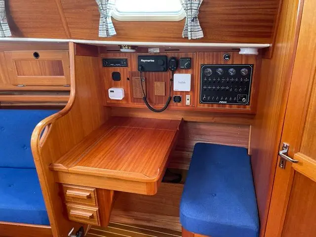 Najad 330 — foto 15 van 20