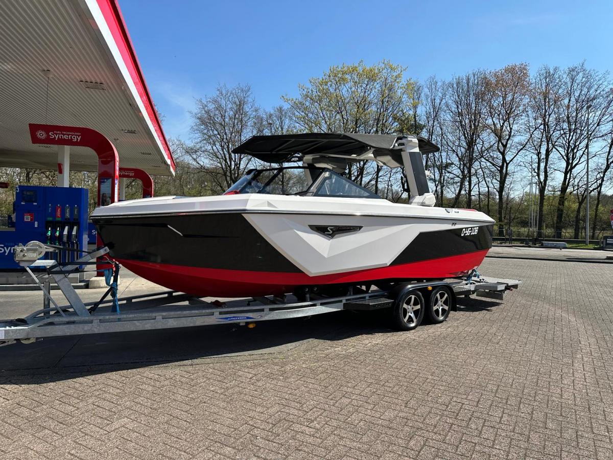 NautiqueS21 Super Air Nautique
