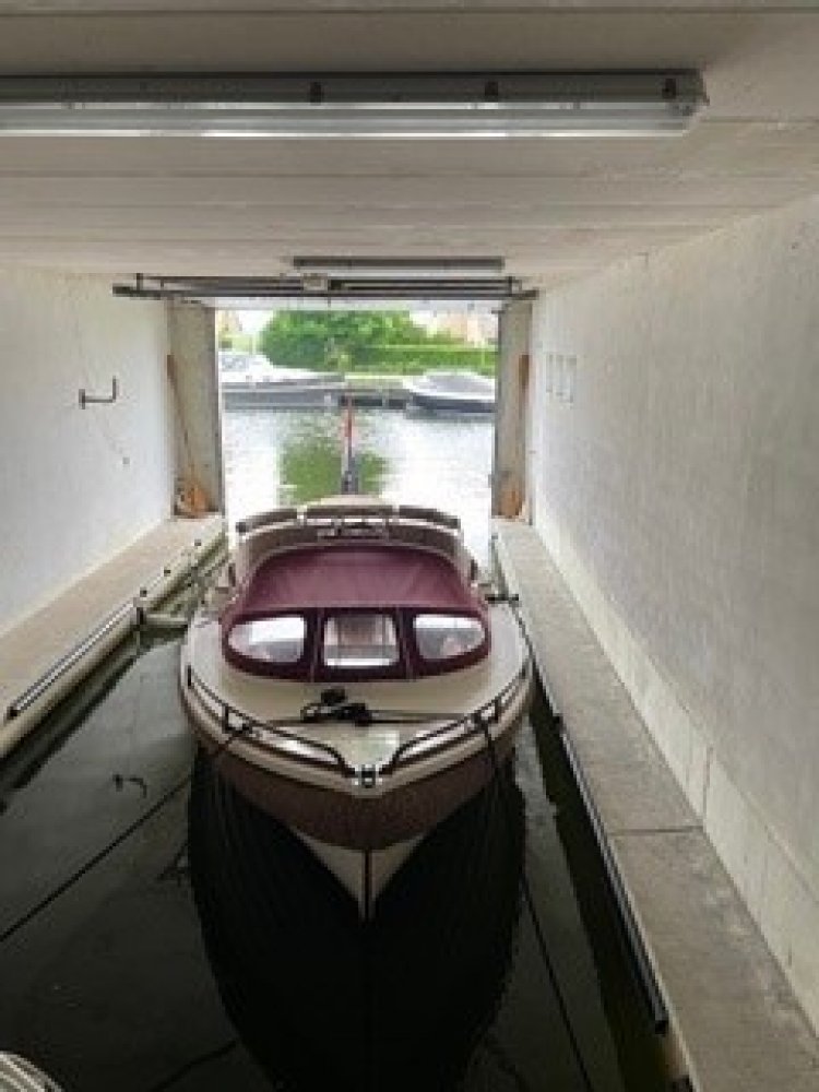 v-Drive Arie  Wiegmans - Tender - GRP (Polyester) - 2005 - € 39.750 — foto 8 van 11