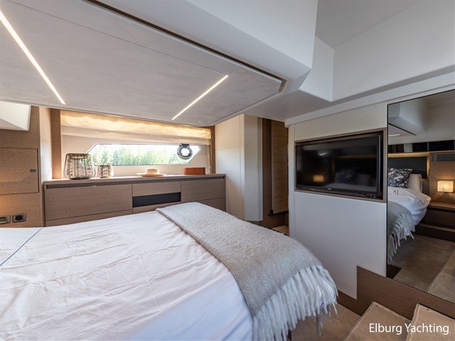 Prestige 460 - Flybridge — foto 30 van 88