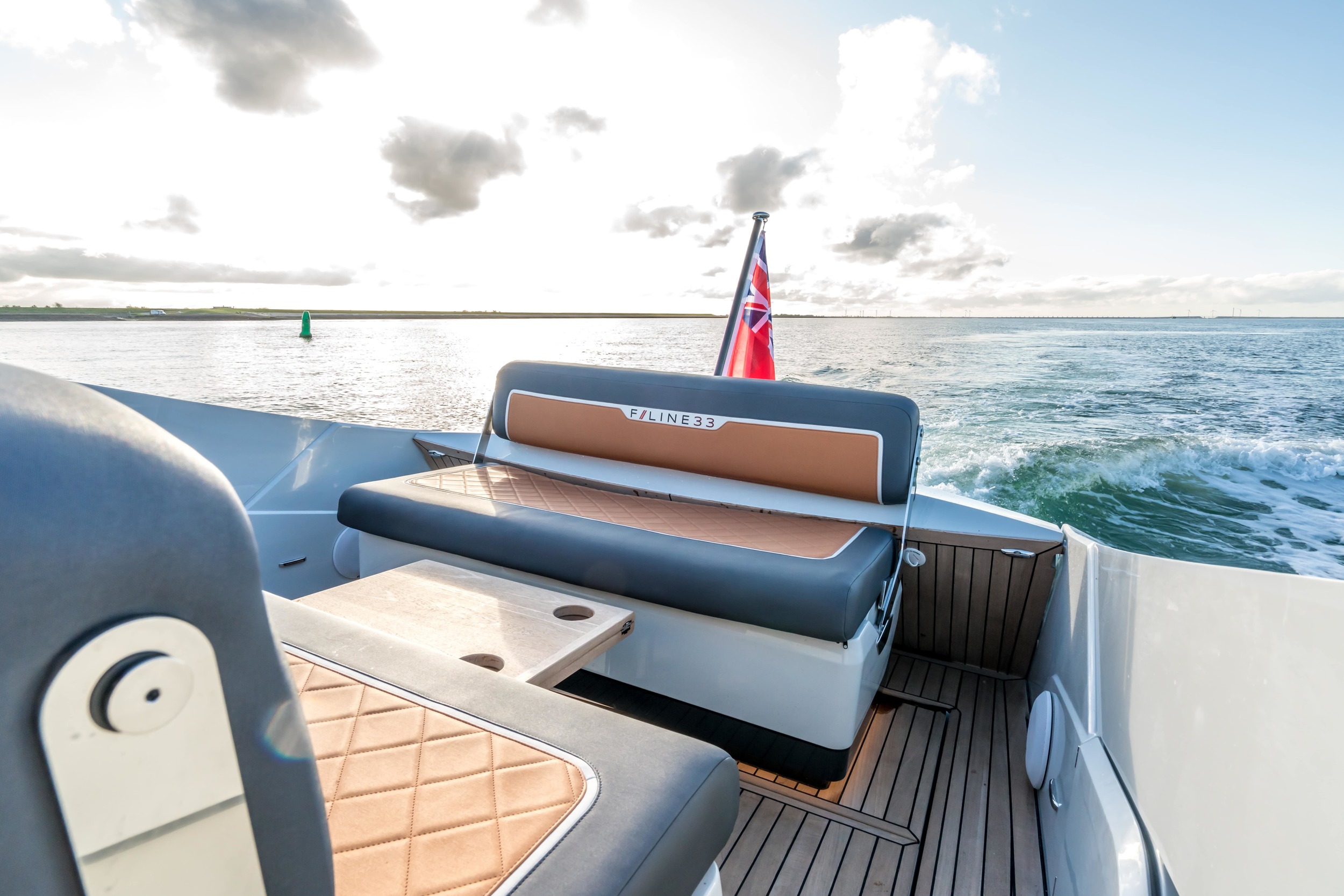 Fairline F-Line 33 — foto 23 van 40