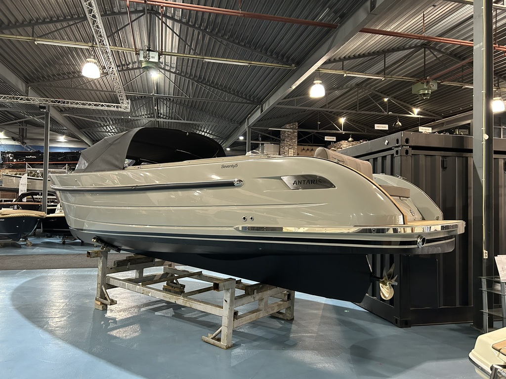 Antaris Seventy5 met Yanmar 80 pk in steengrijs komt binnen! — foto 5 van 9