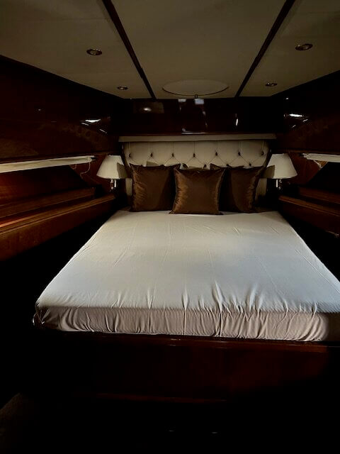 Cayman 62 Cyber - BluYachting — foto 11 van 12