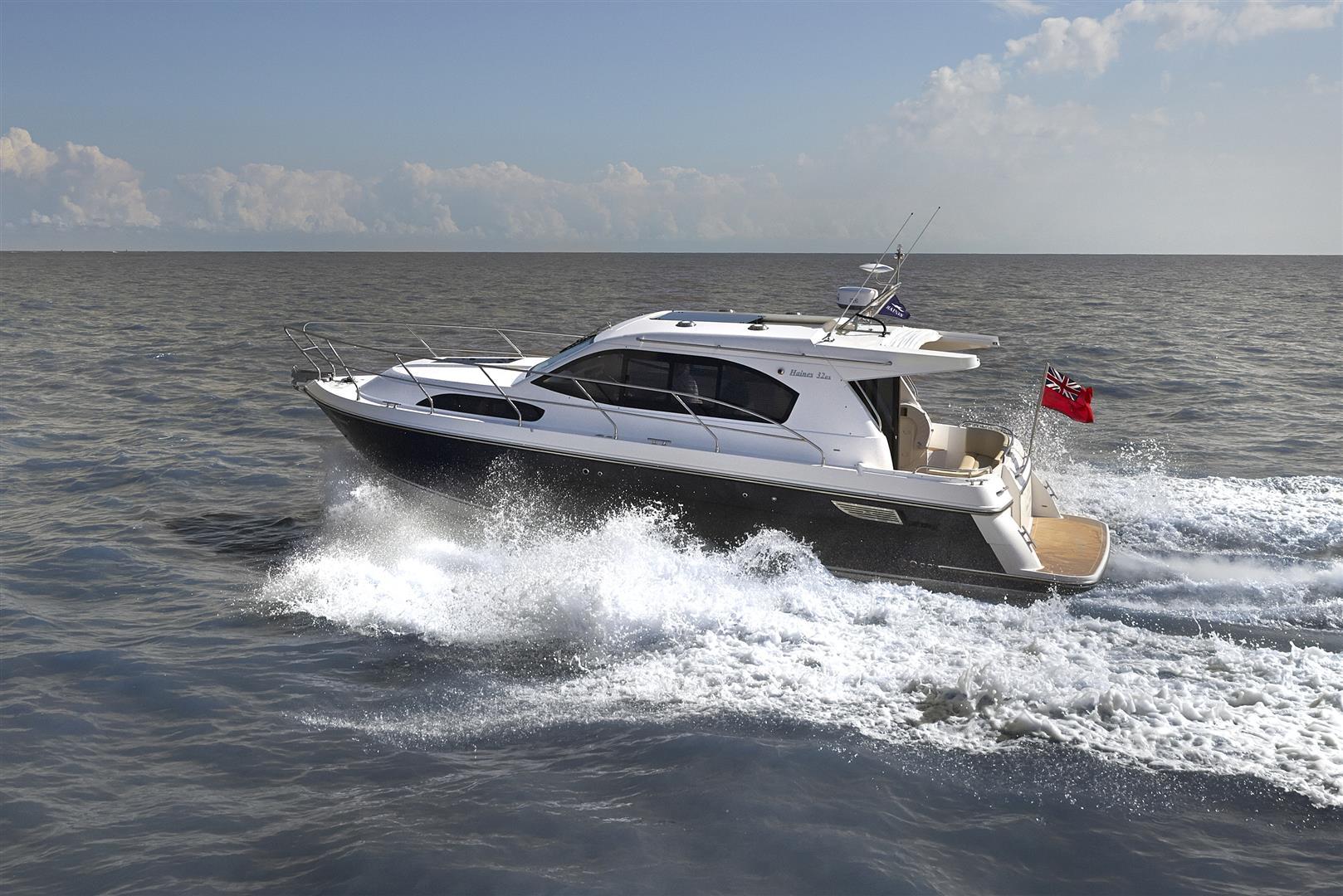 Haines 32 Offshore — foto 23 van 23