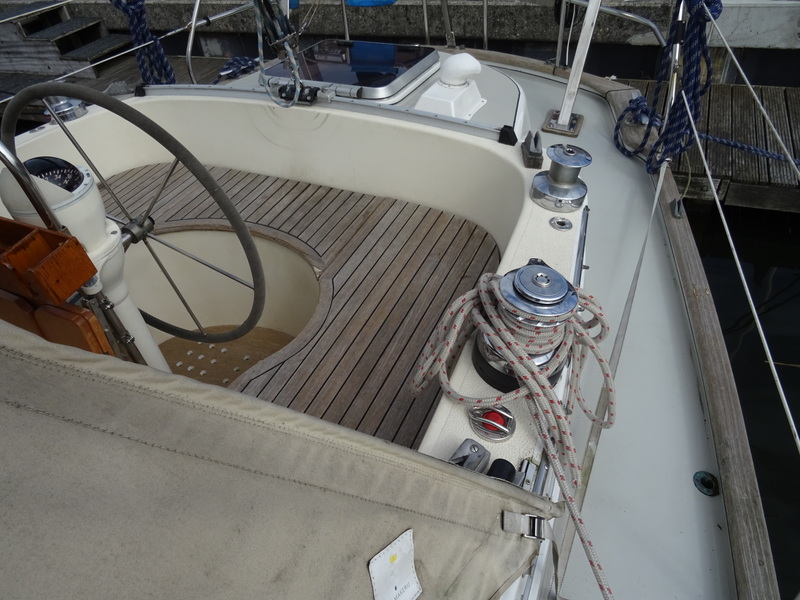 Hallberg Rassy 352 MKII — foto 42 van 45