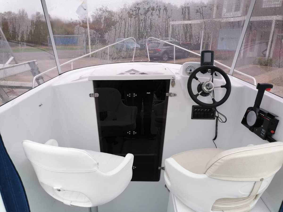 Lakeman Boats 540 Pilothouse — foto 5 van 12