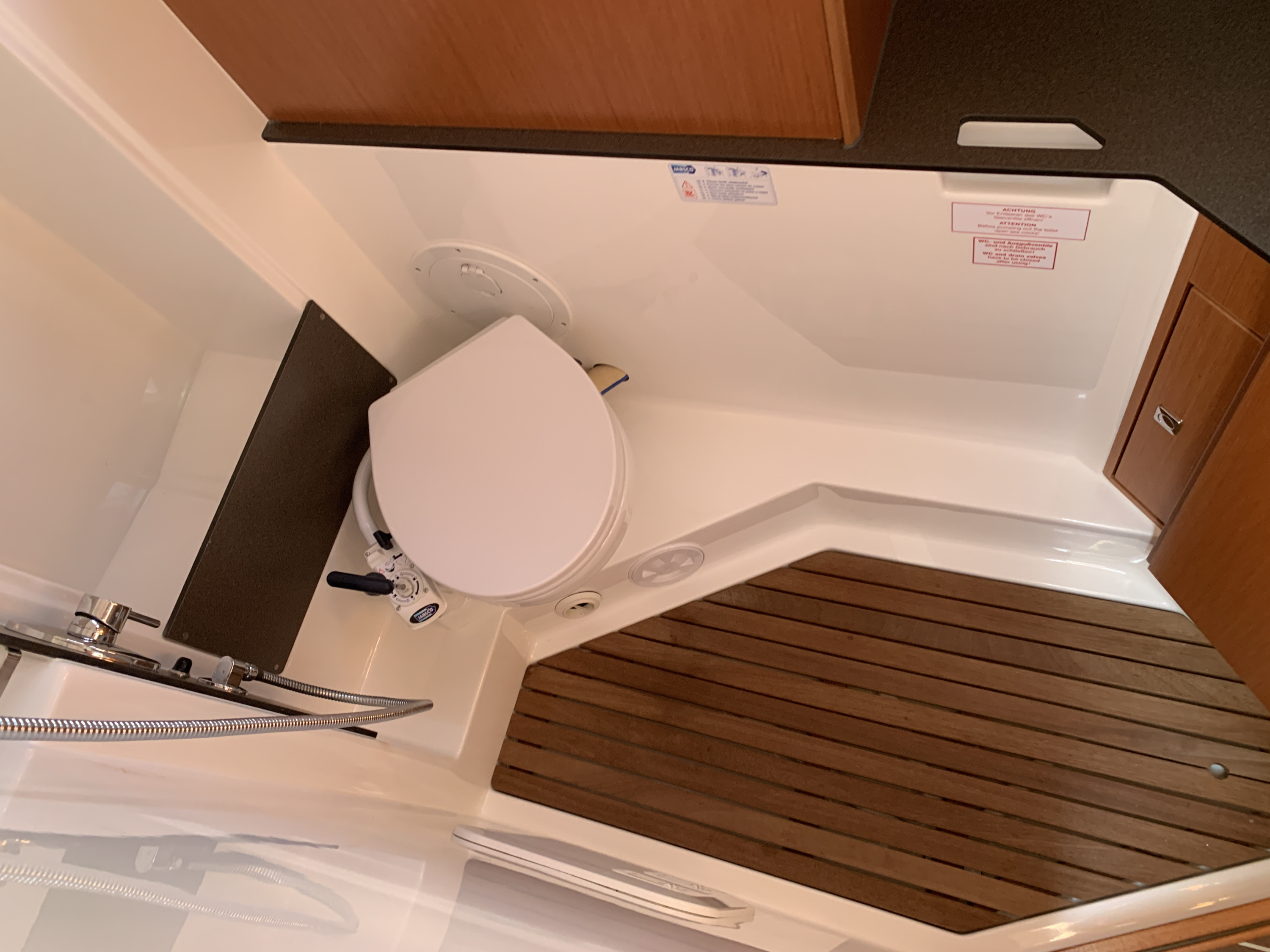 Bavaria Cruiser 34 — foto 46 van 57