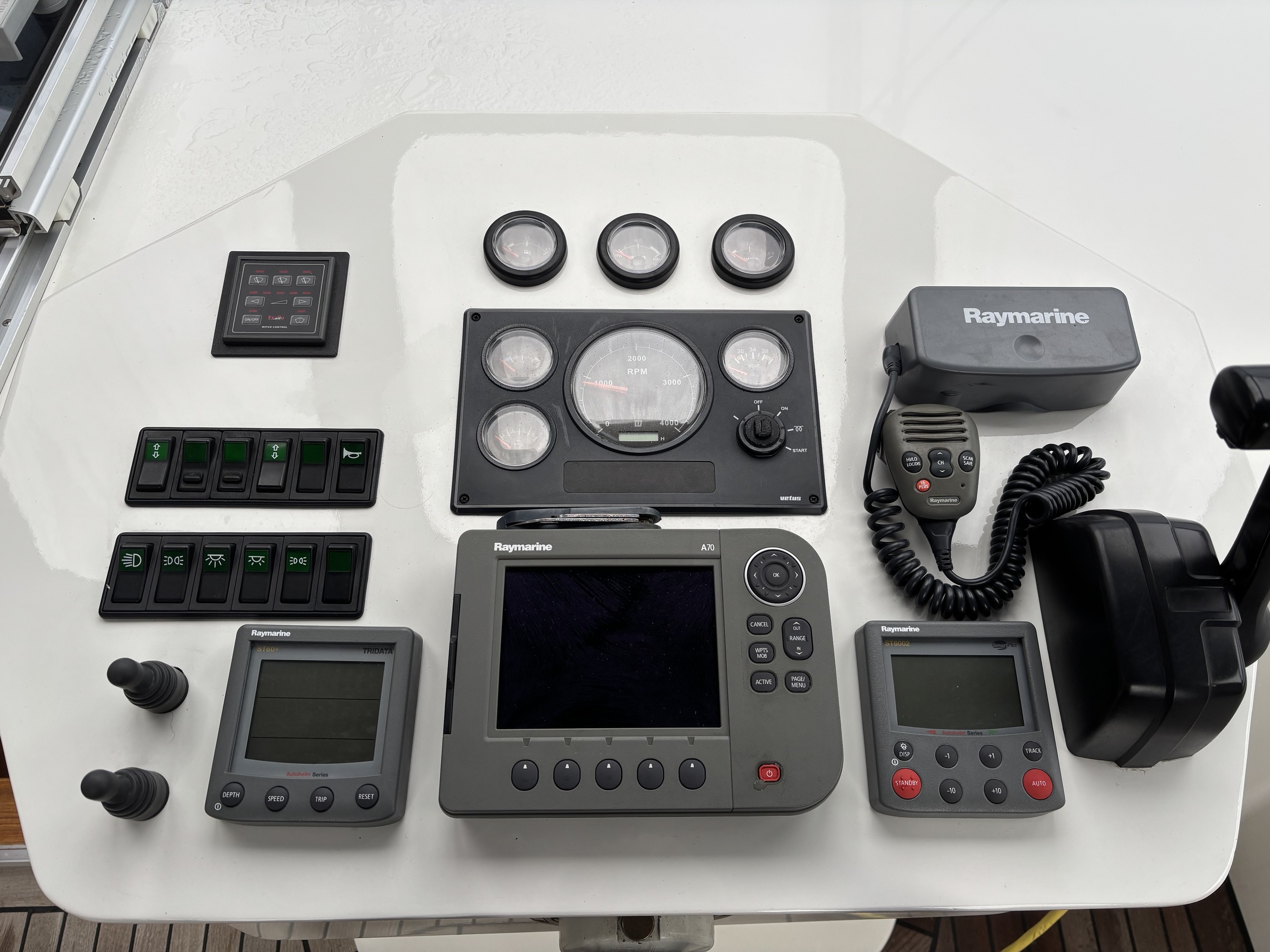 Explorer 45 — foto 8 van 29