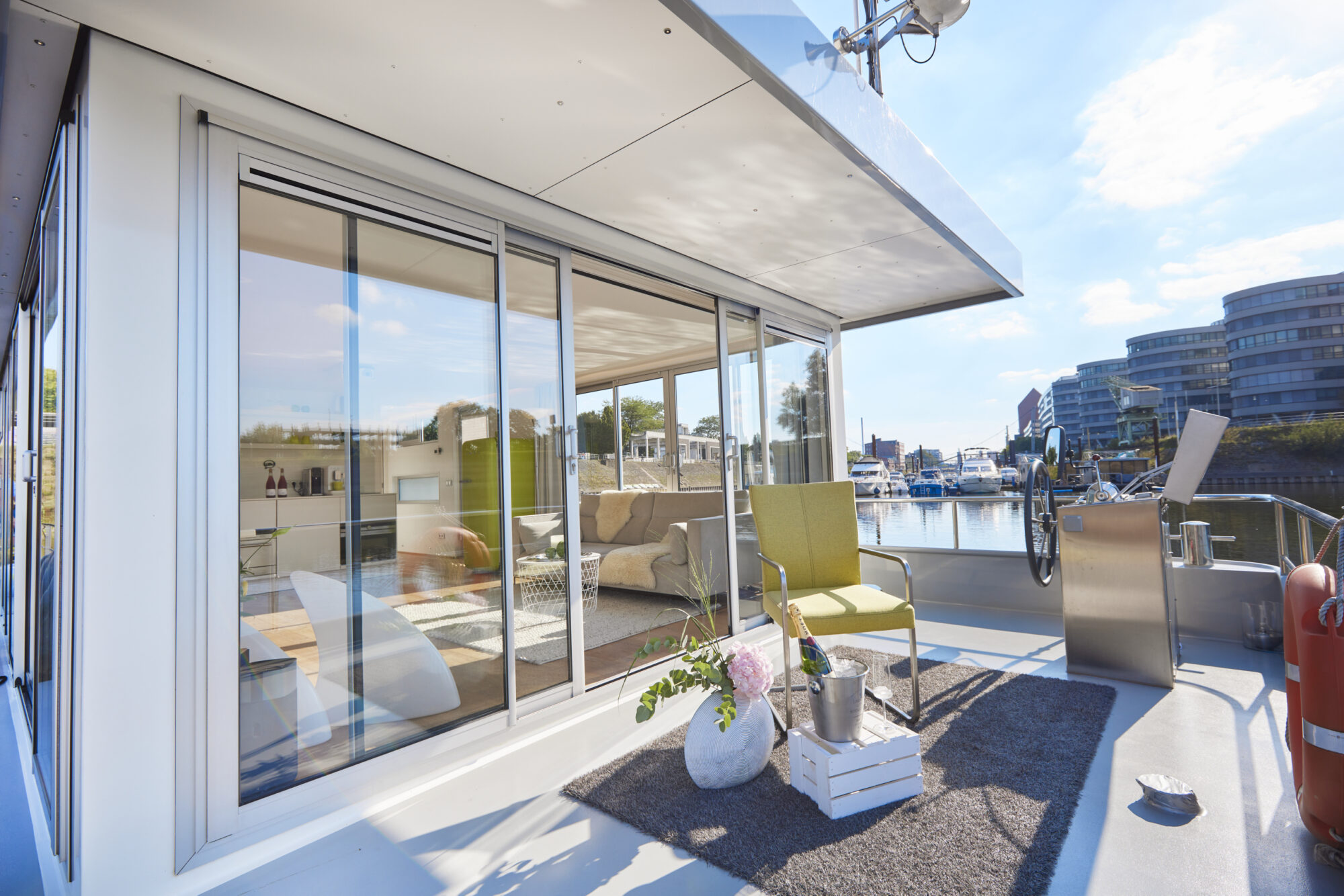 Motor Cruiser Home Traveller XXL Houseboat 1500 — foto 5 van 16