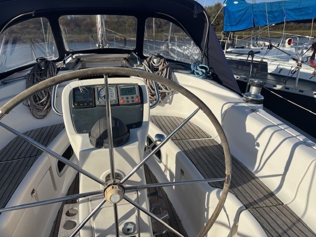 Bavaria 38-3 — foto 8 van 60