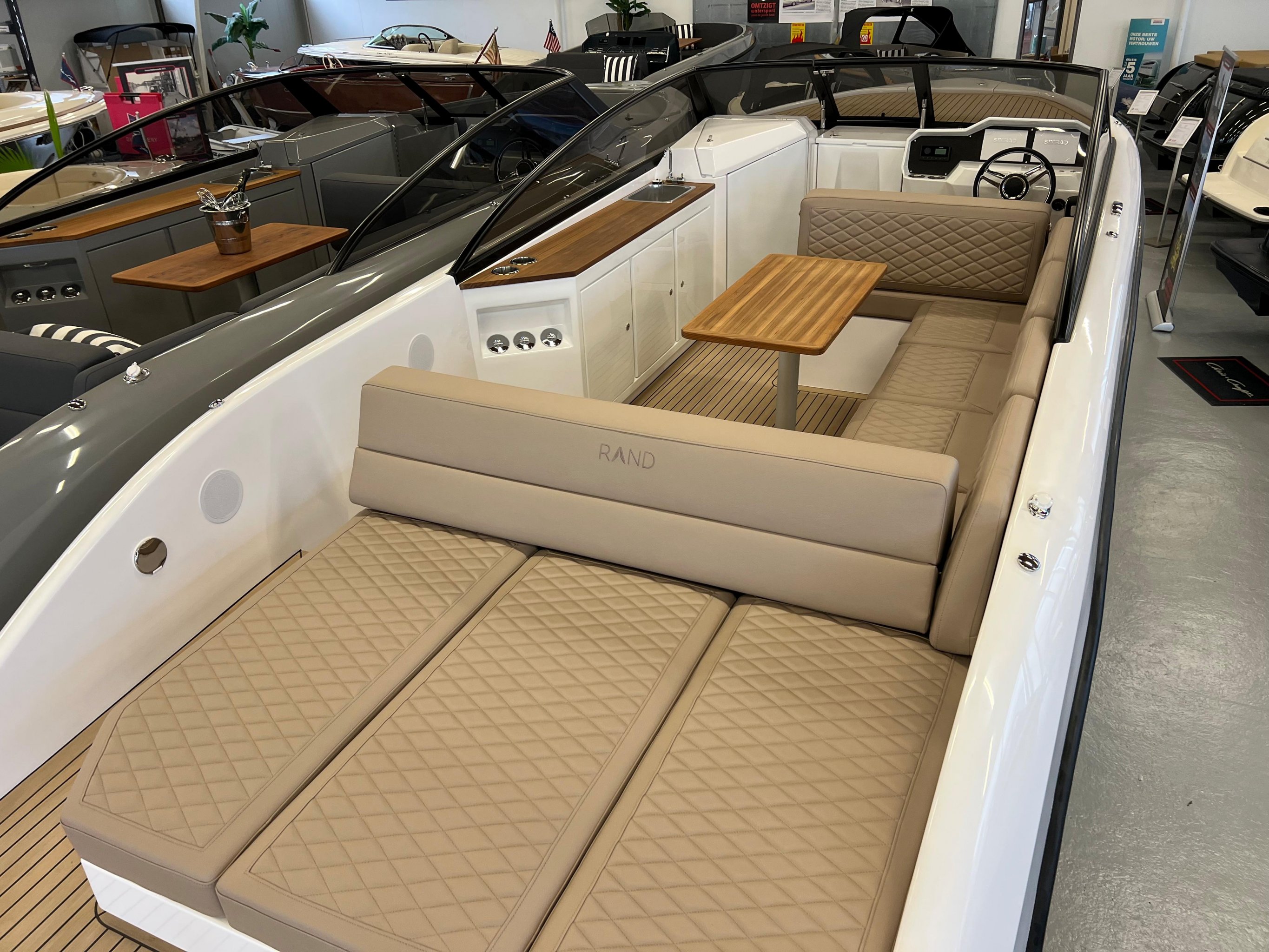 Rand Leisure 28 — foto 3 van 14