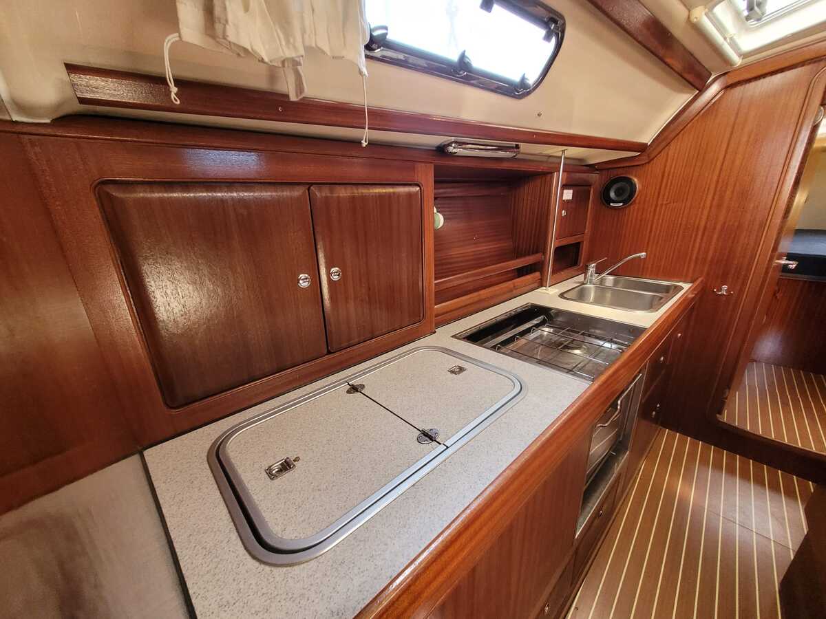 Bavaria 40-3 — foto 8 van 60