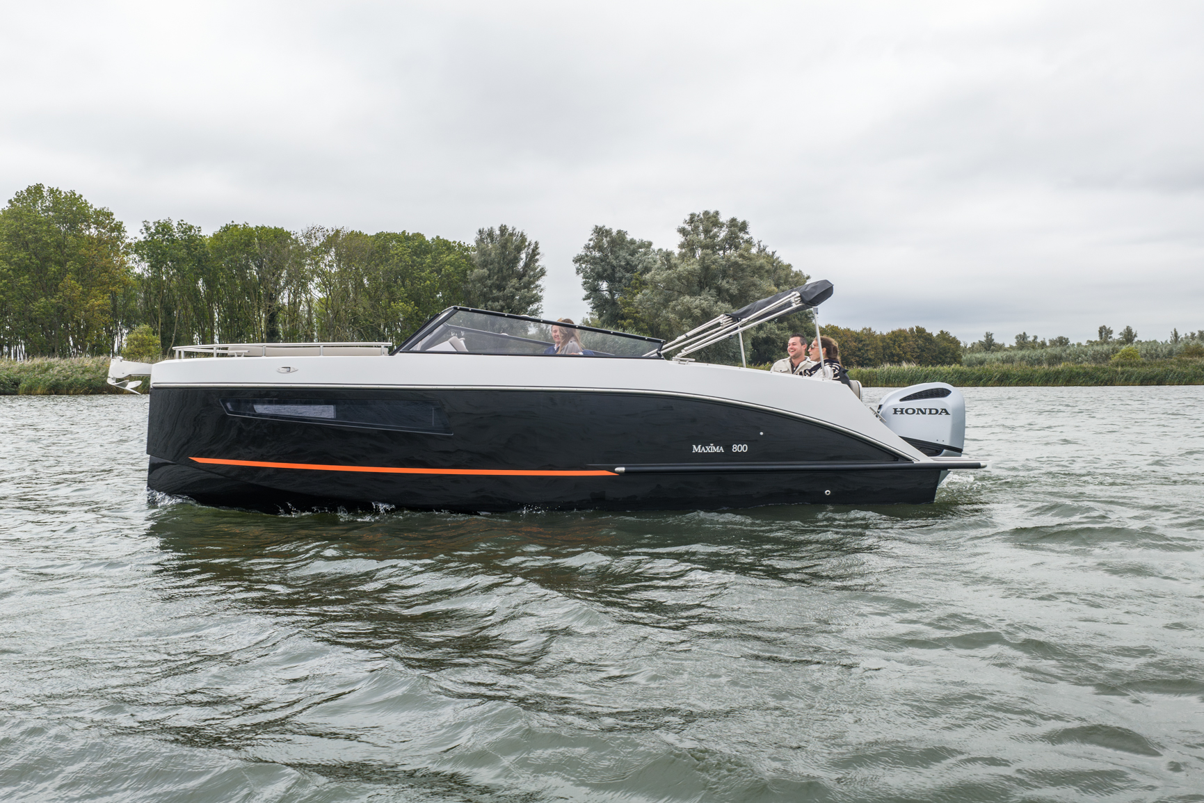 Maxima Boats 800 Cabin — foto 17 van 21