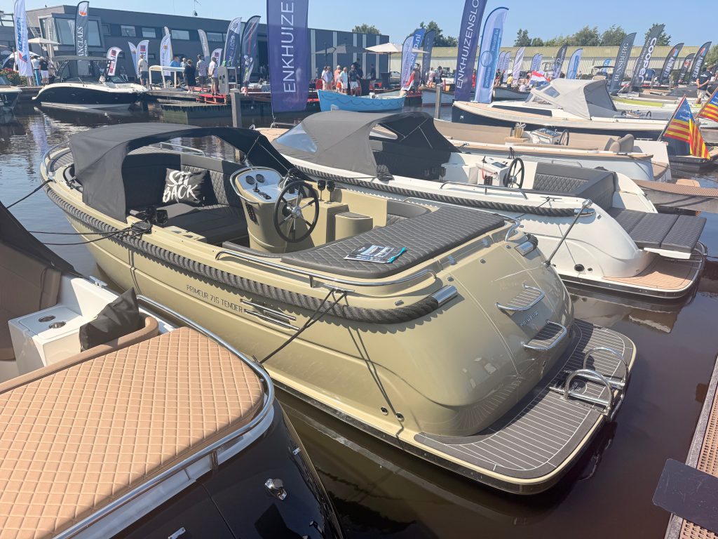 Primeur  715 incl. 100 Pk en luxe opties — foto 15 van 15