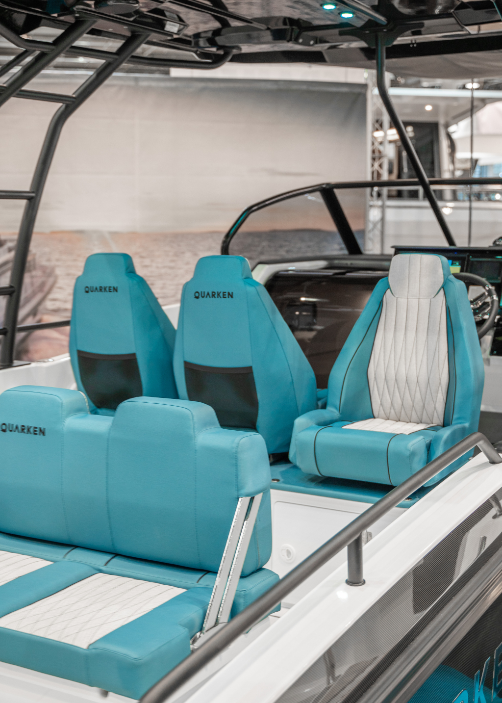 Quarken 27 T-TOP V2 ONYX (prijs Incl. Yamaha 300pk) — foto 16 van 25