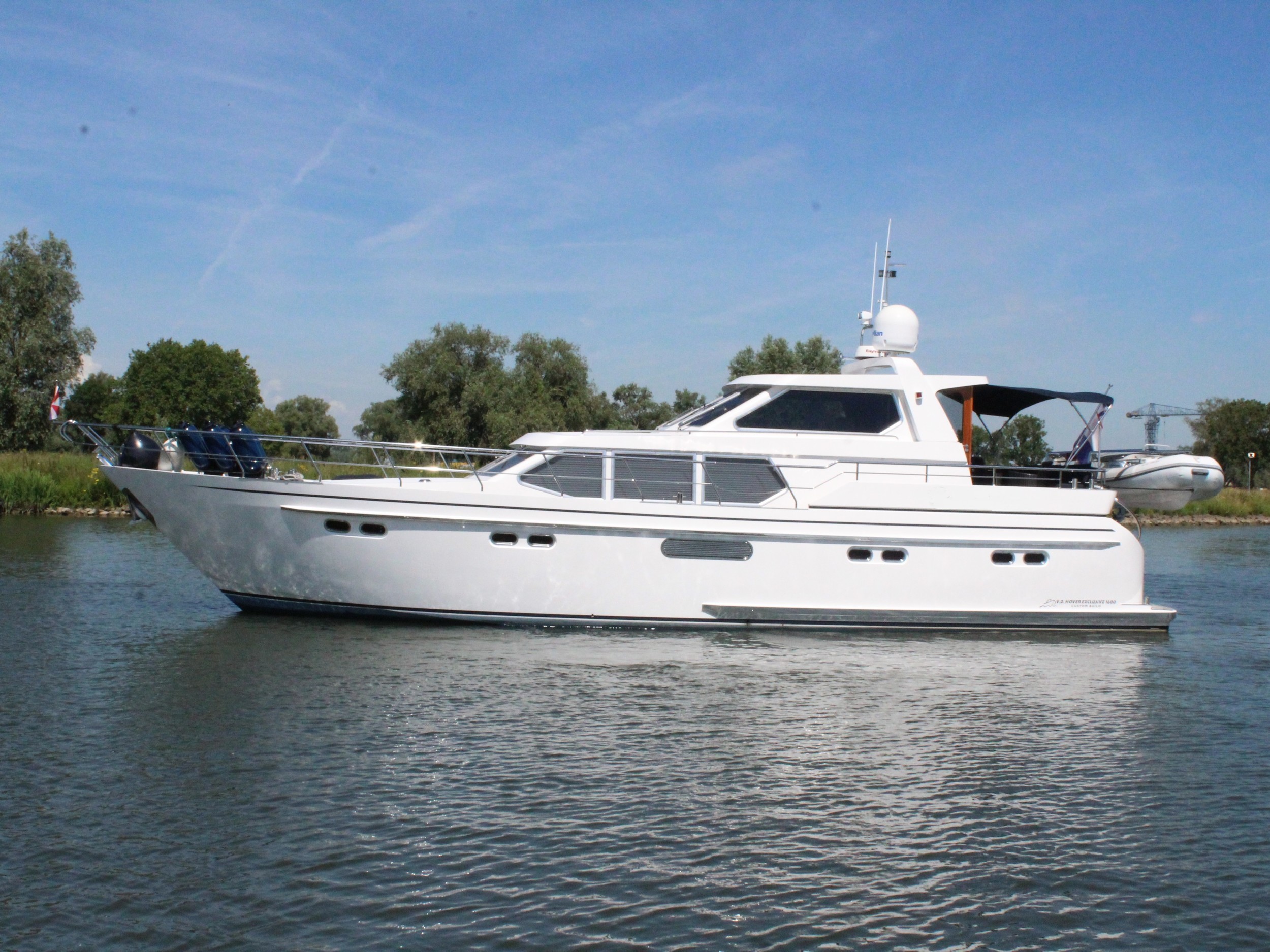 Van den Hoven 1600 Stuurhuis — foto 2 van 33