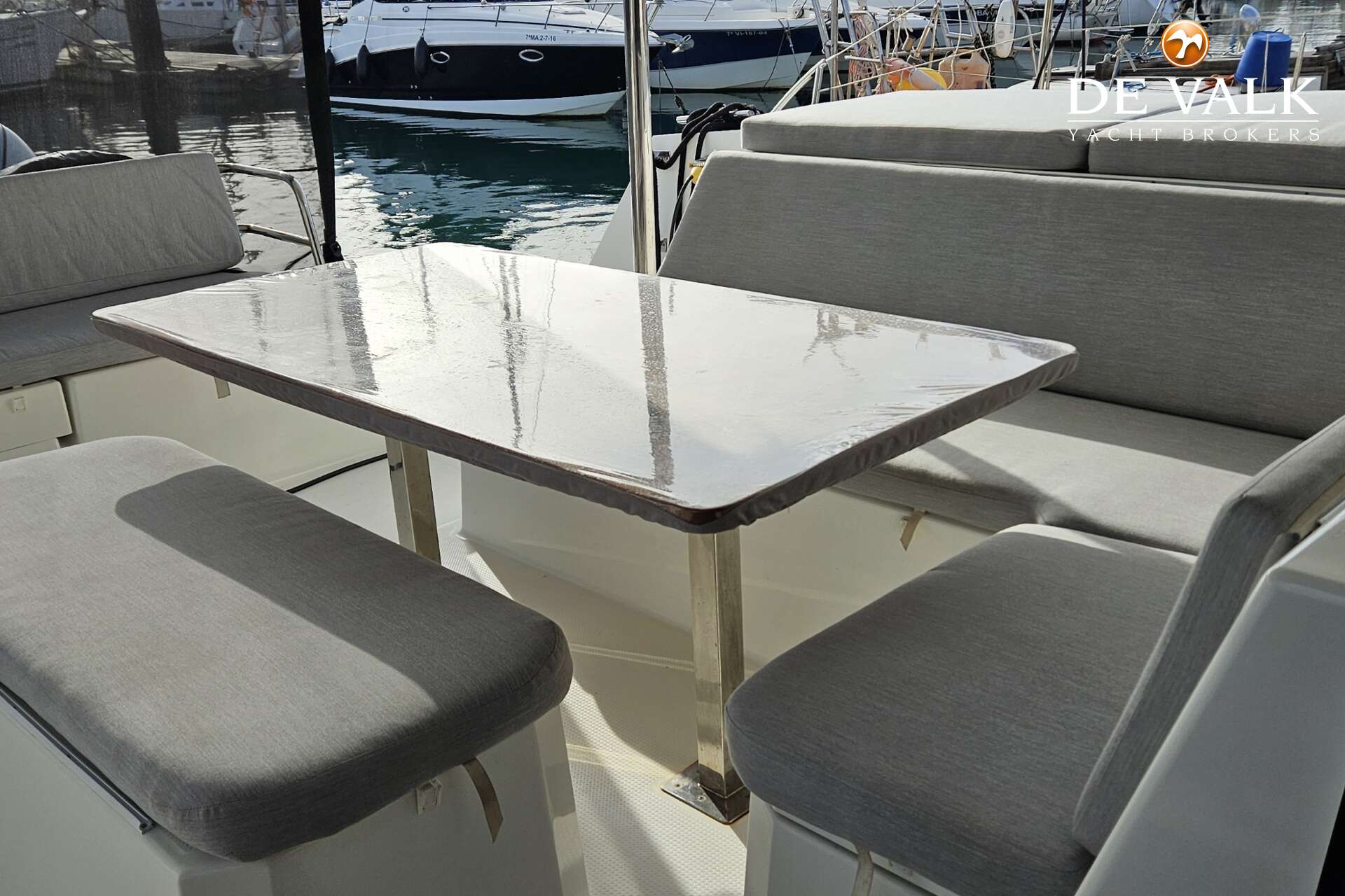 Fountaine Pajot Astrea 42 — foto 15 van 39