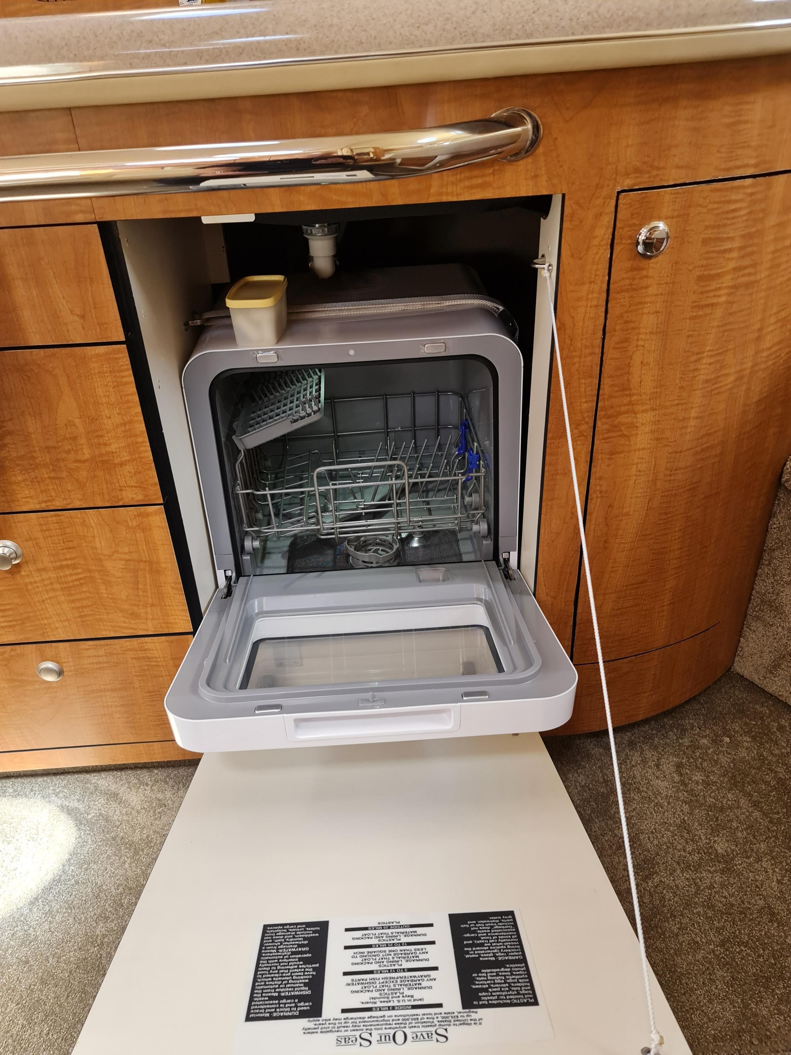 Sea Ray 375 Sundancer — foto 14 van 39