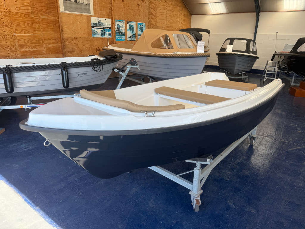 VERBOUWINGS OPRUIMING SHOWROOM * — foto 8 van 10