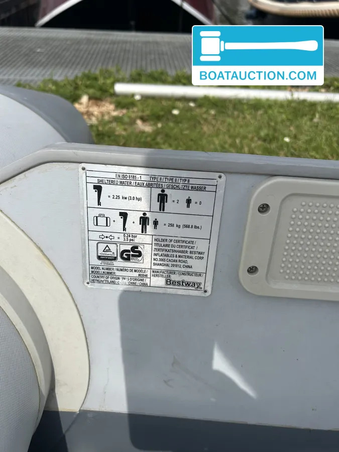 Dufour 30 Classic nu in de online veiling. — foto 22 van 24