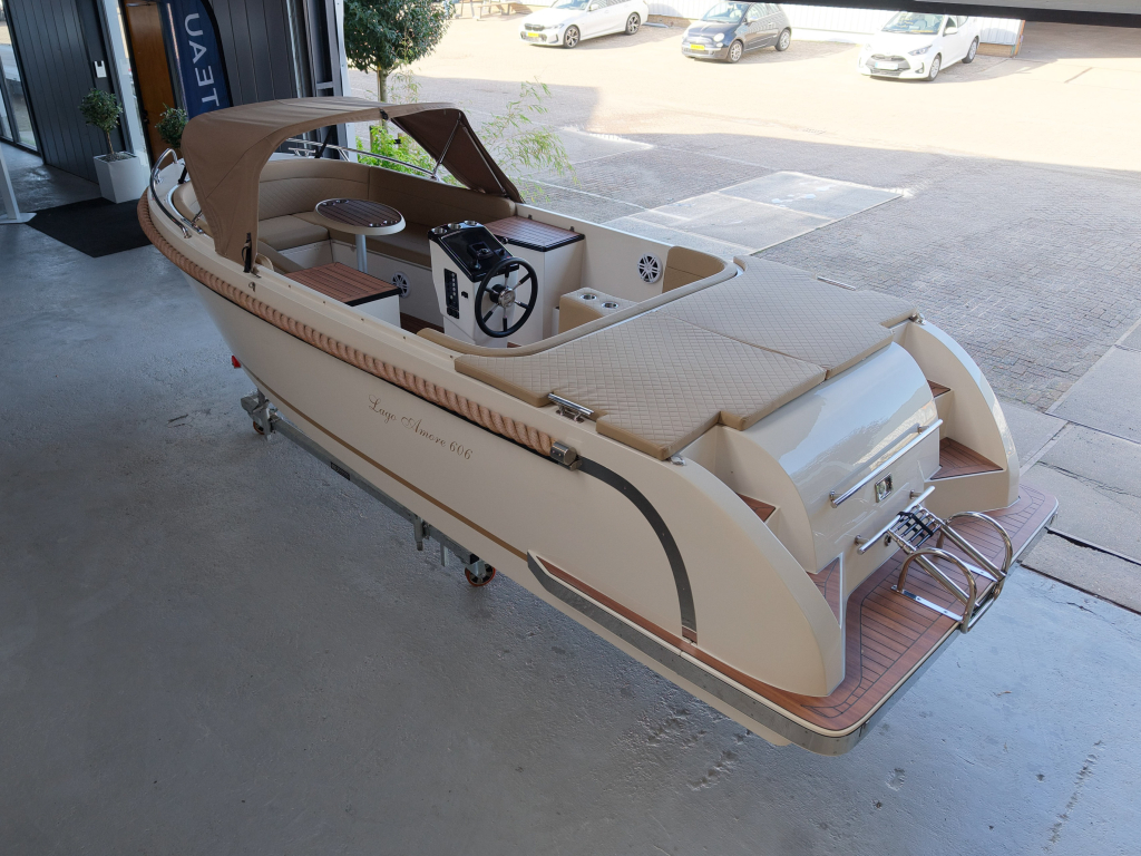 Lago Amore 606 Tender | 30PK Suzuki | Nieuwstaat incl. stalling — foto 11 van 26