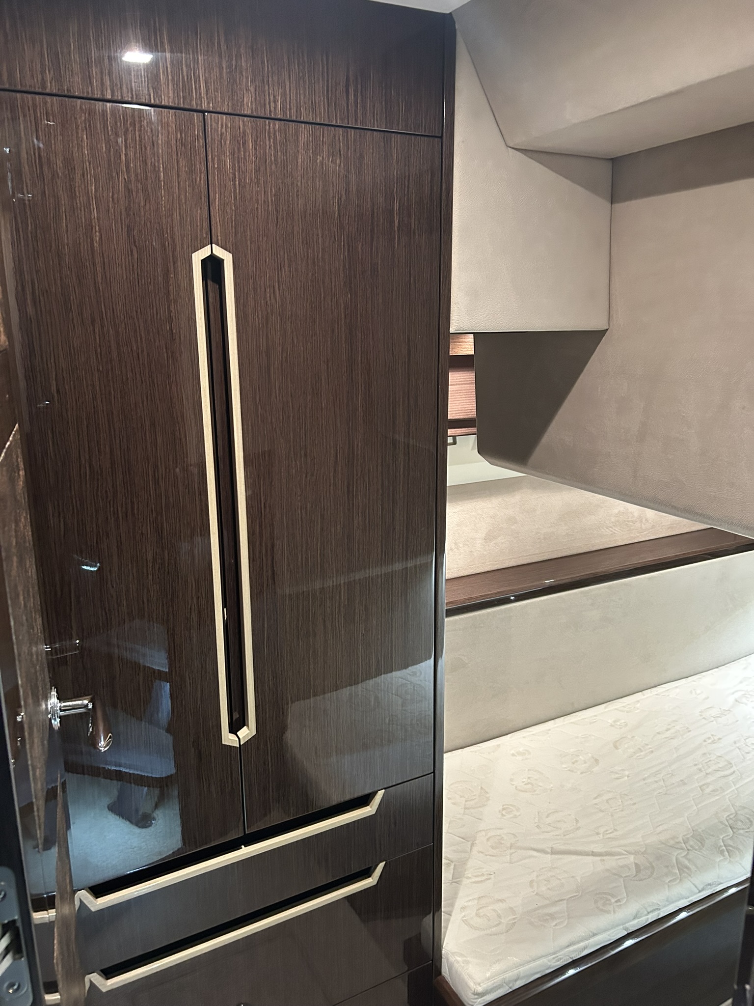 Galeon Yachts Galeon 420 fly 2017 — foto 27 van 42