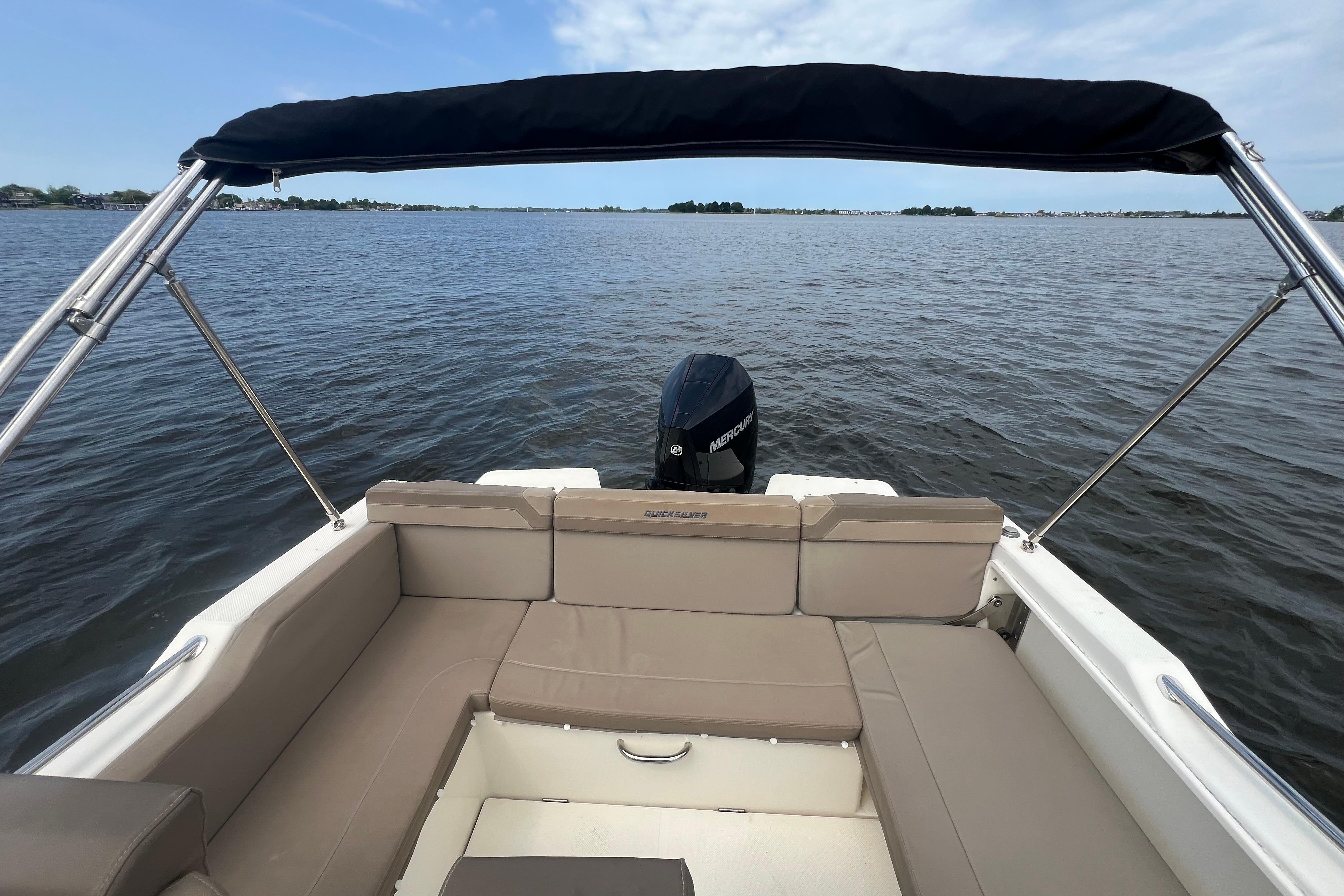 Quicksilver Activ 755 Sundeck — foto 8 van 17