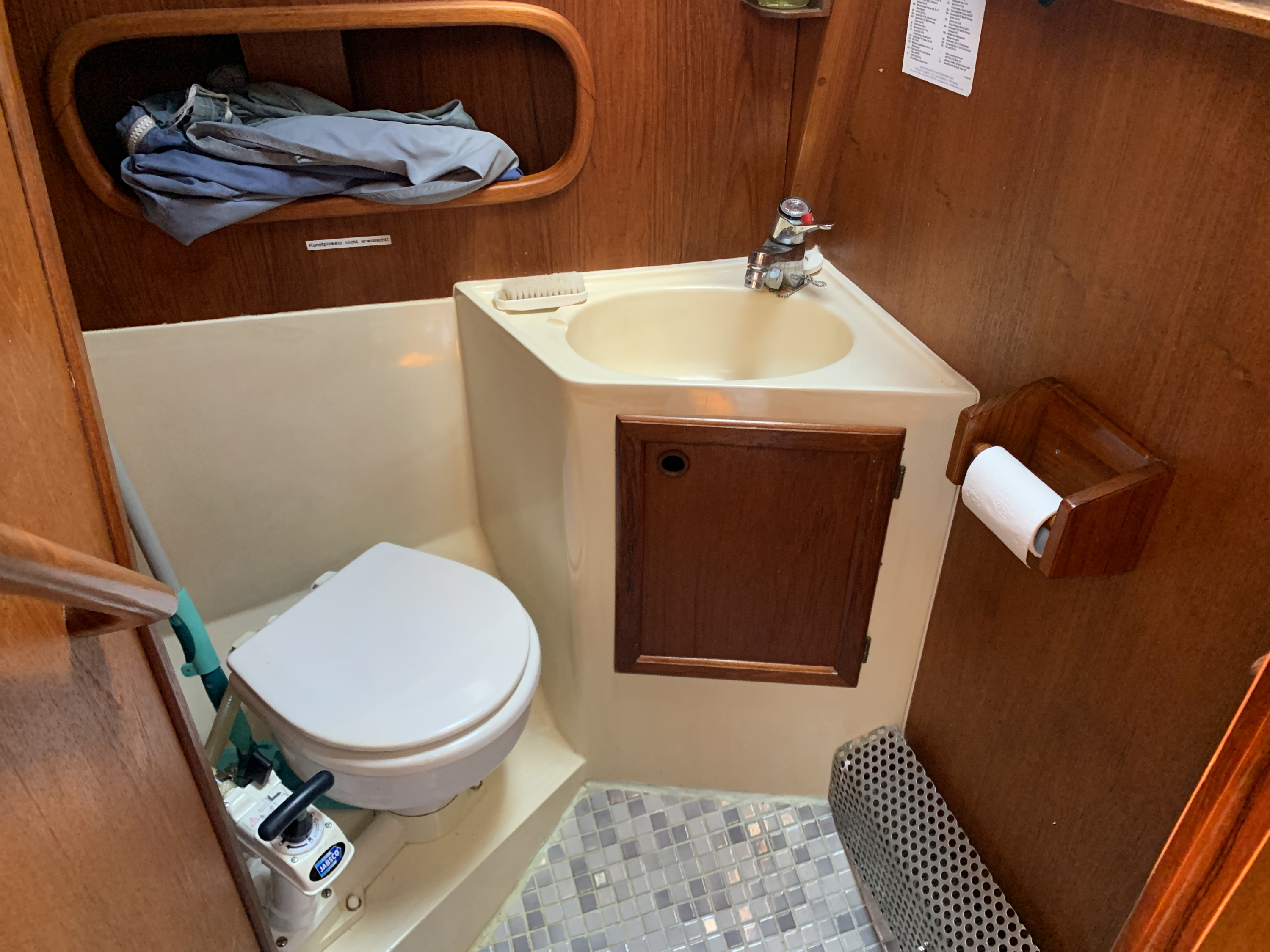 Siltala Nauticat 35 — foto 53 van 89