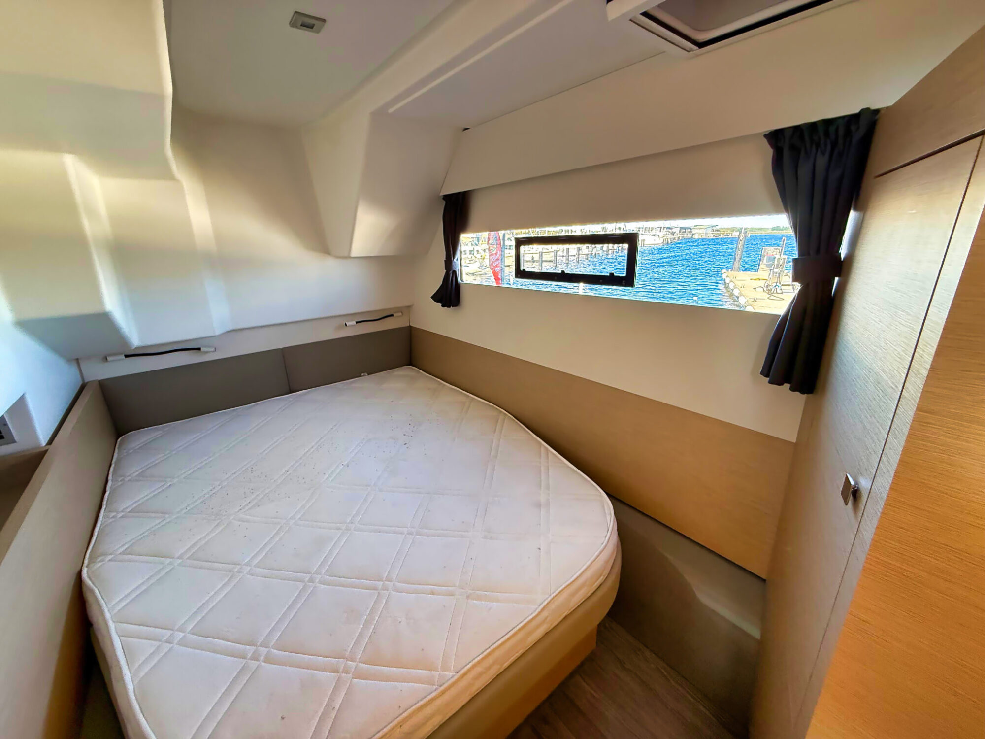Fountaine Pajot Motorcatamaran MY 37 — foto 26 van 44