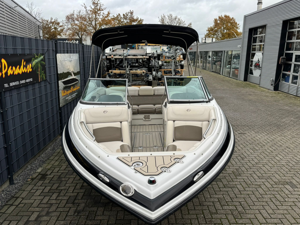 Crownline 215 SS — foto 5 van 24