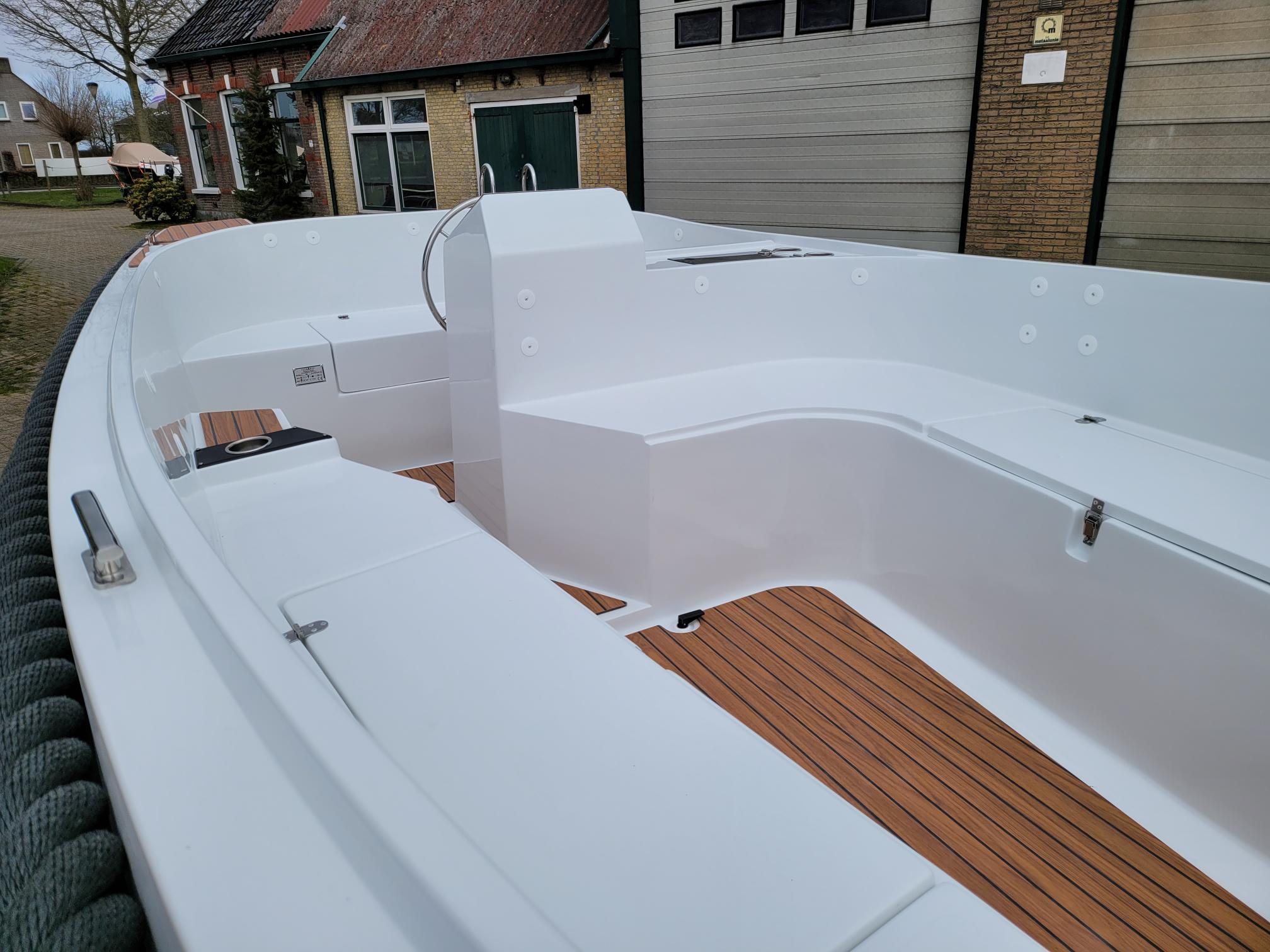 Amigo 550 Prestige — foto 16 van 17