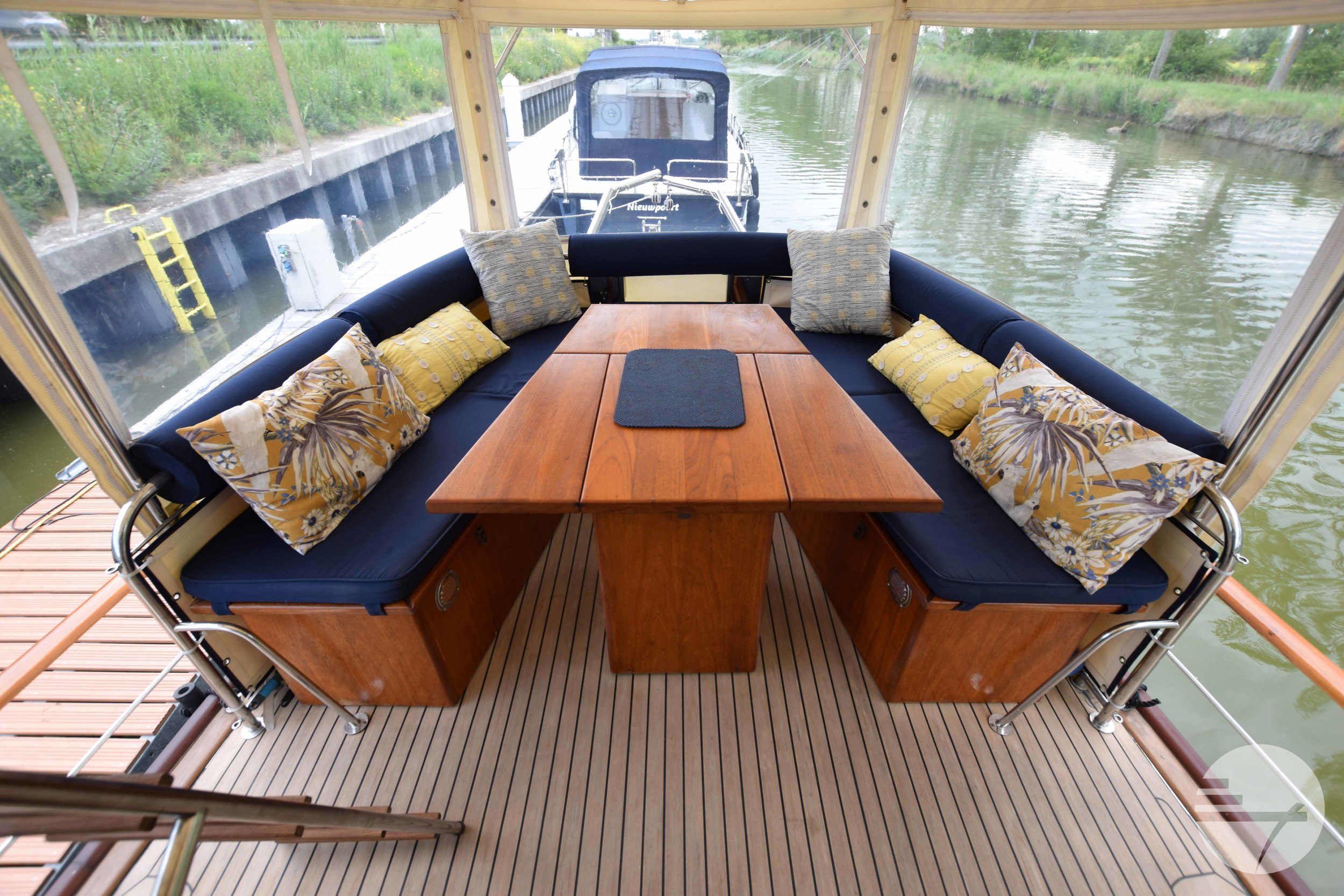 Custom classic cruiser 14.23 — foto 23 van 56