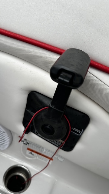 Four Winns H200 – Sportieve bowrider met krachtige V6 en royale indeling — foto 30 van 30