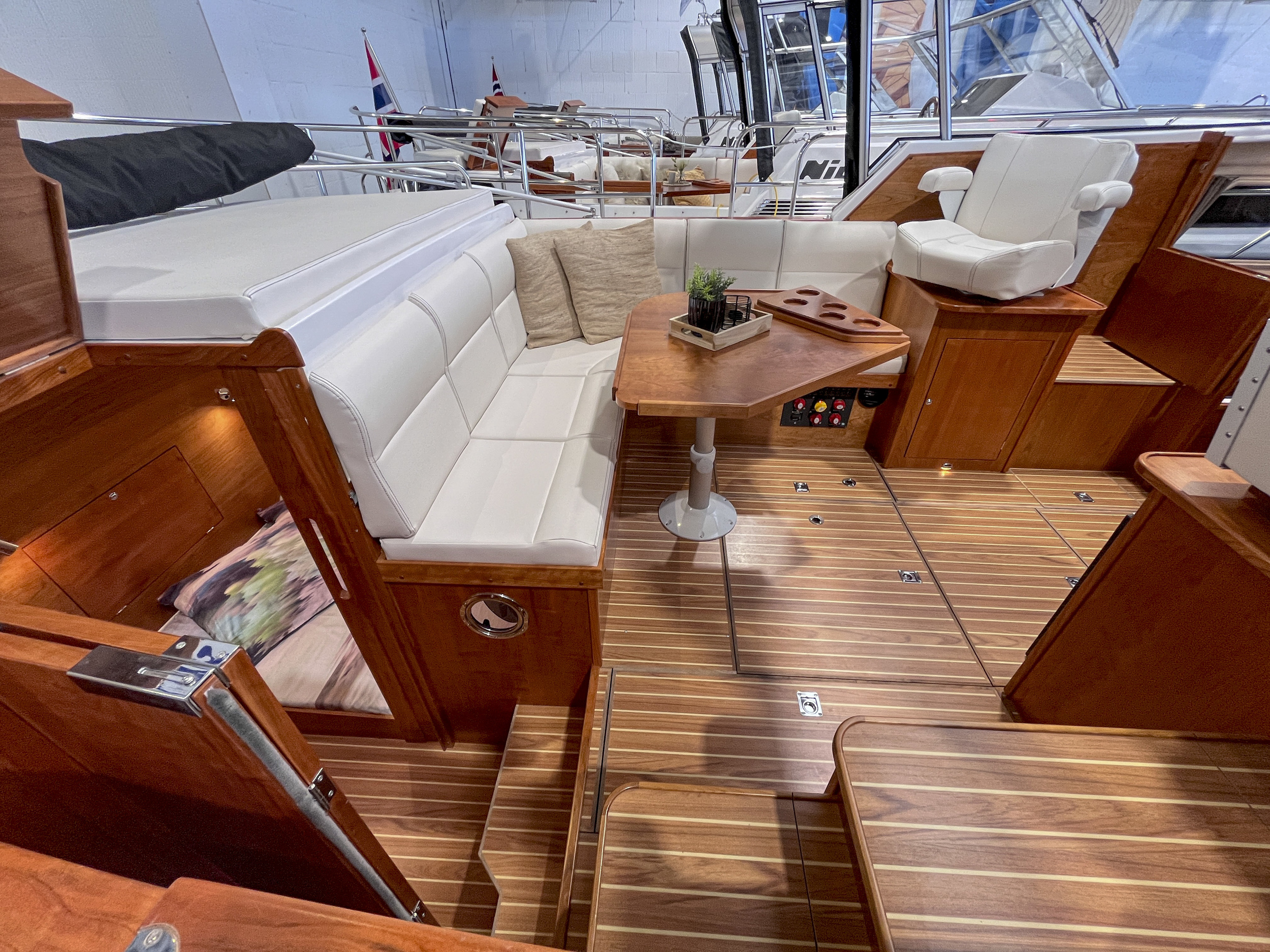 Nidelv 950 S-line — foto 3 van 65