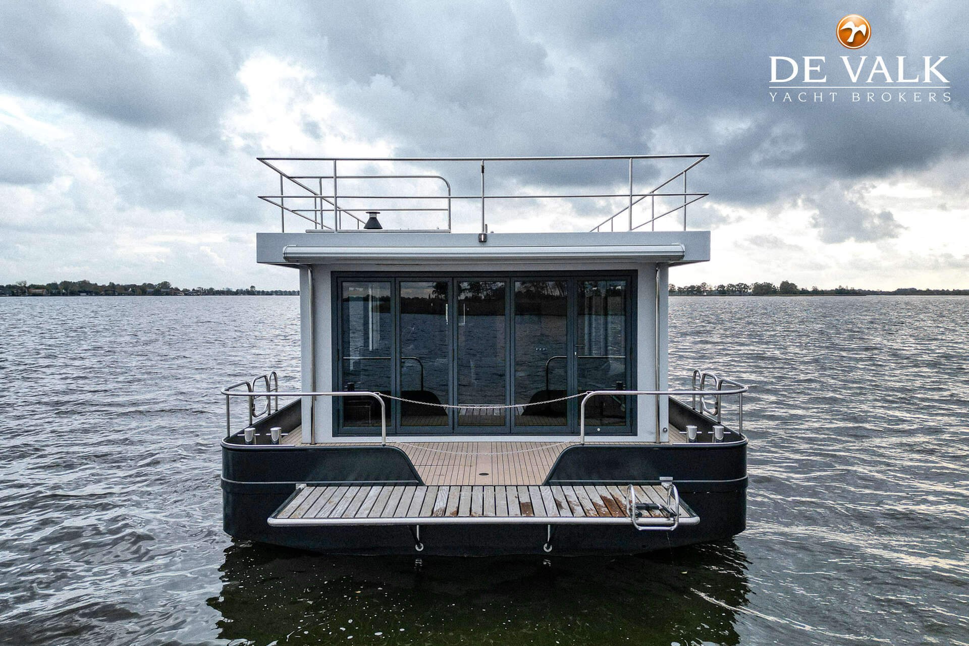 Houseboat Waterloft Luxemotor — foto 16 van 44