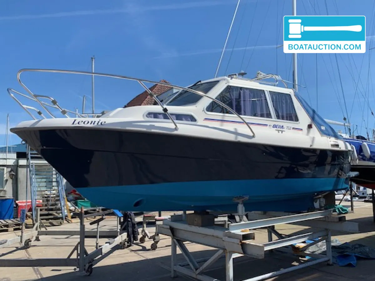 Bella 702 nu in de online veiling. — foto 2 van 79
